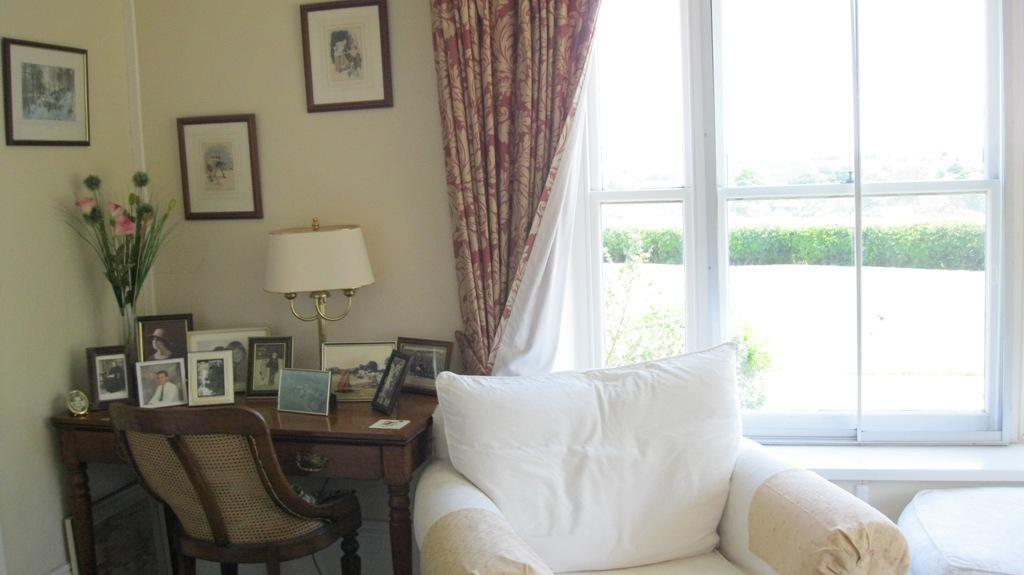 Pigeonwood House Bed & Breakfast Фолкстон Екстериор снимка