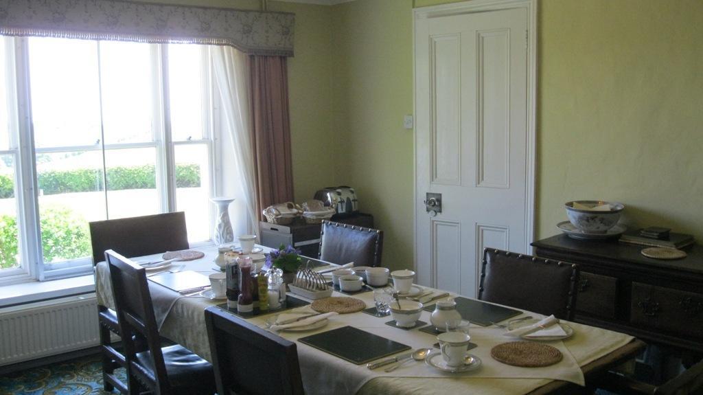Pigeonwood House Bed & Breakfast Фолкстон Екстериор снимка